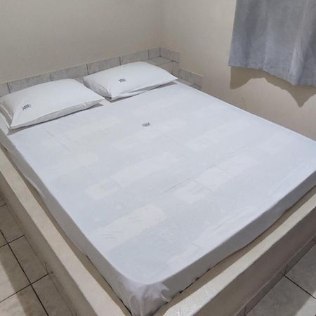 לונדרינה Hotel Gringos מראה חיצוני תמונה