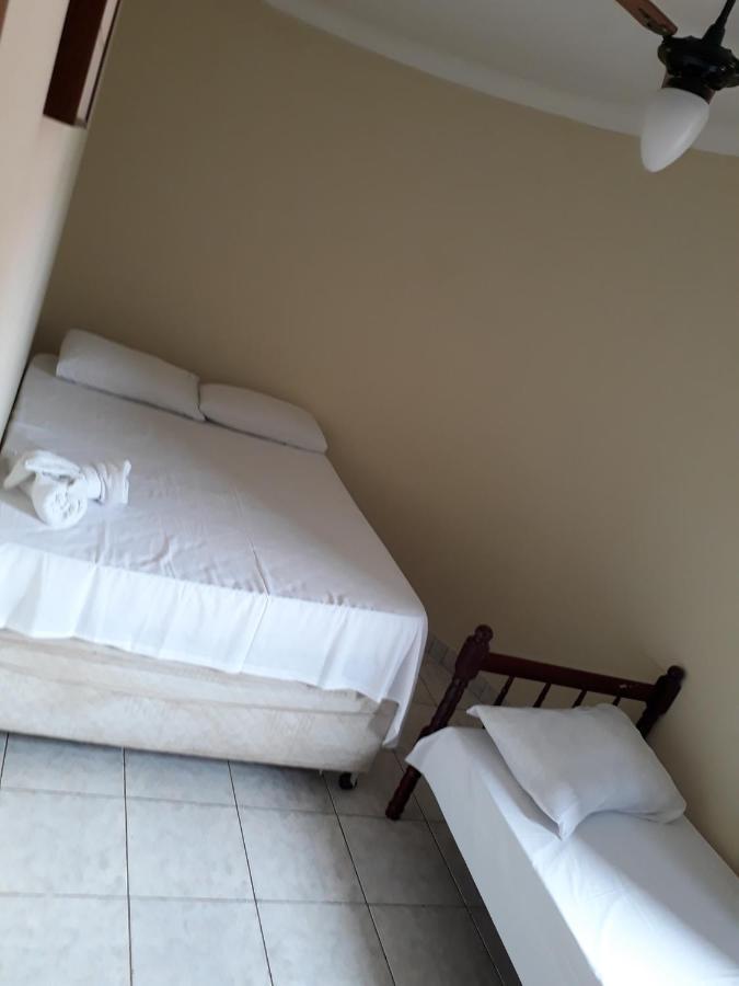 לונדרינה Hotel Gringos מראה חיצוני תמונה