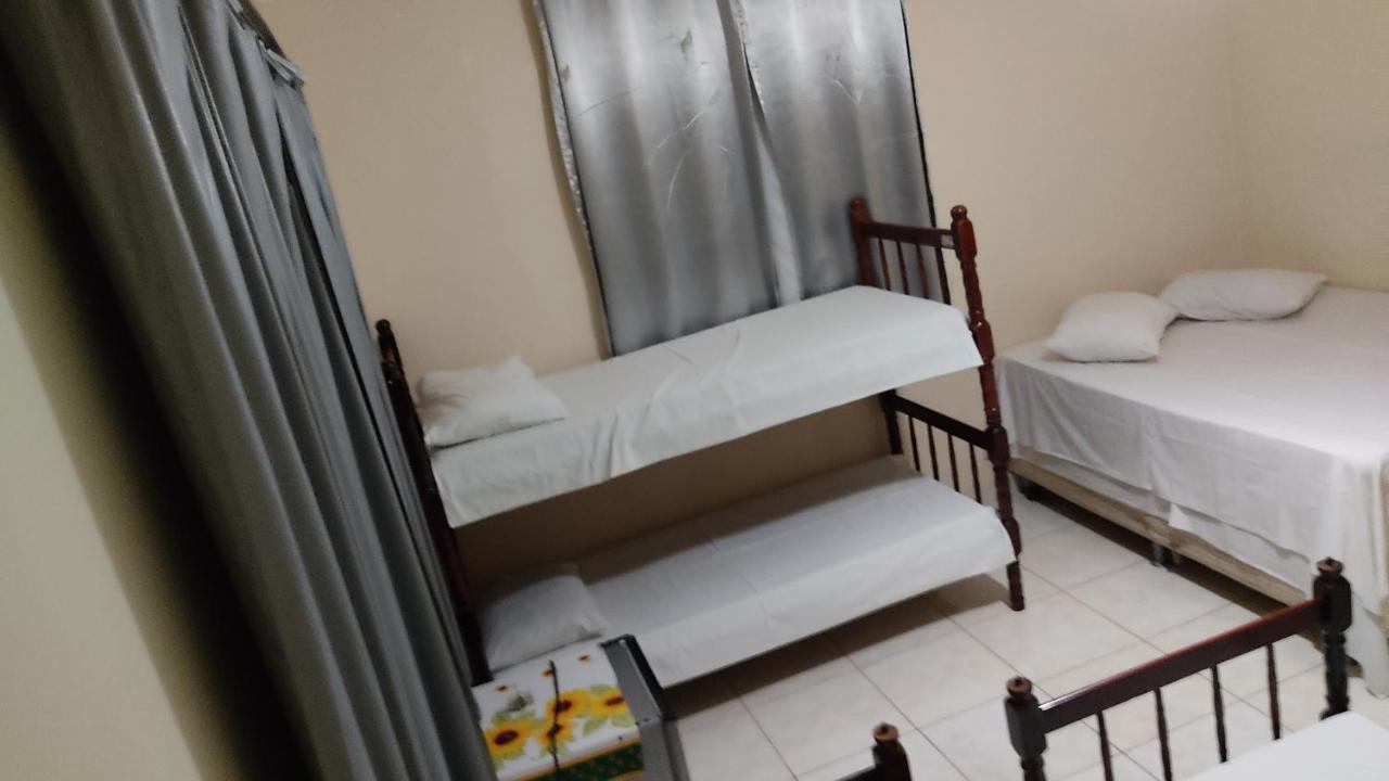 לונדרינה Hotel Gringos מראה חיצוני תמונה