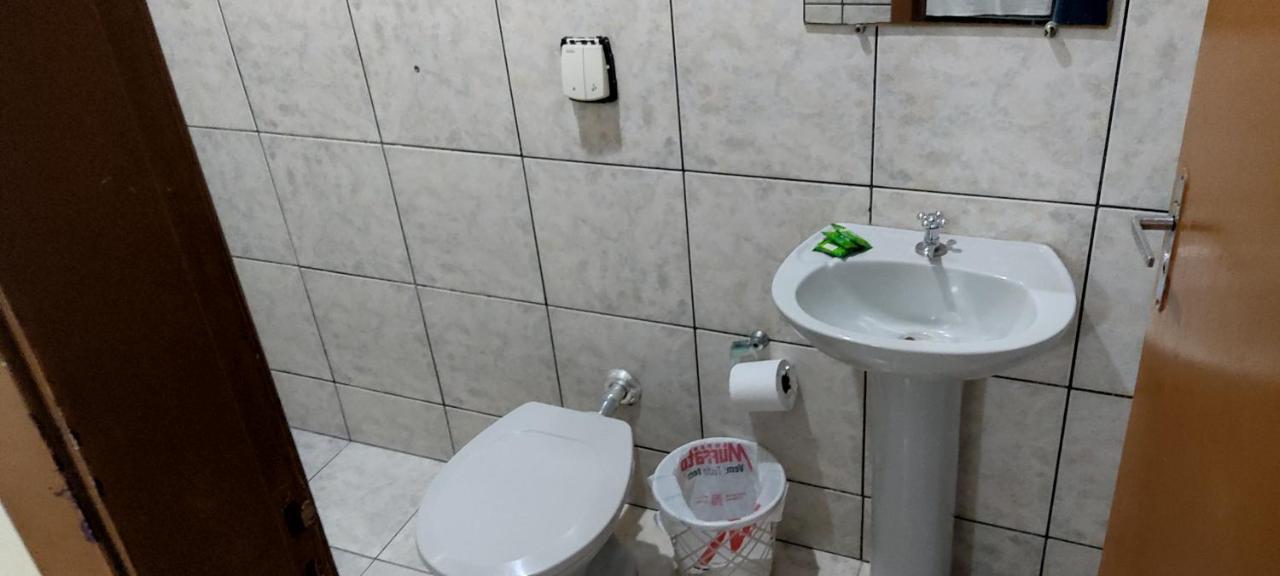 לונדרינה Hotel Gringos מראה חיצוני תמונה