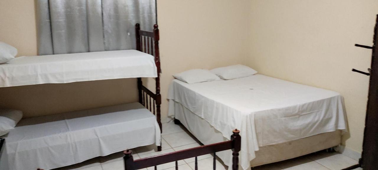 לונדרינה Hotel Gringos מראה חיצוני תמונה