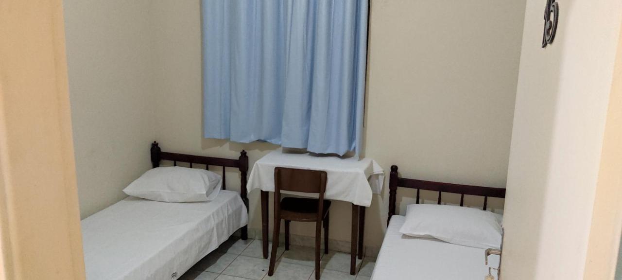 לונדרינה Hotel Gringos מראה חיצוני תמונה