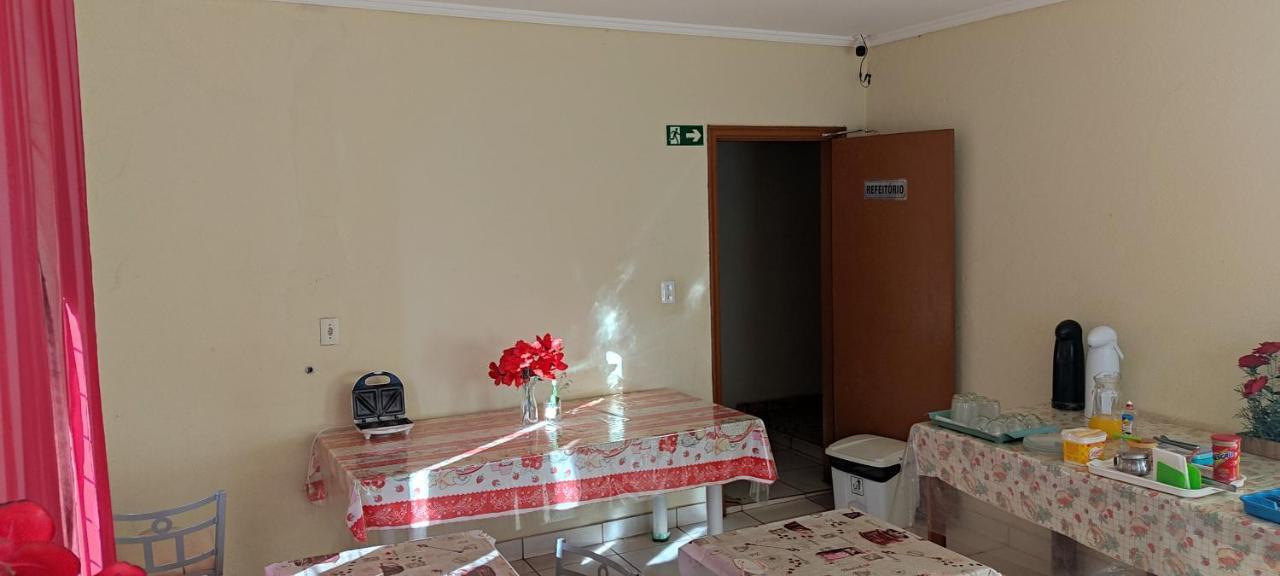לונדרינה Hotel Gringos מראה חיצוני תמונה
