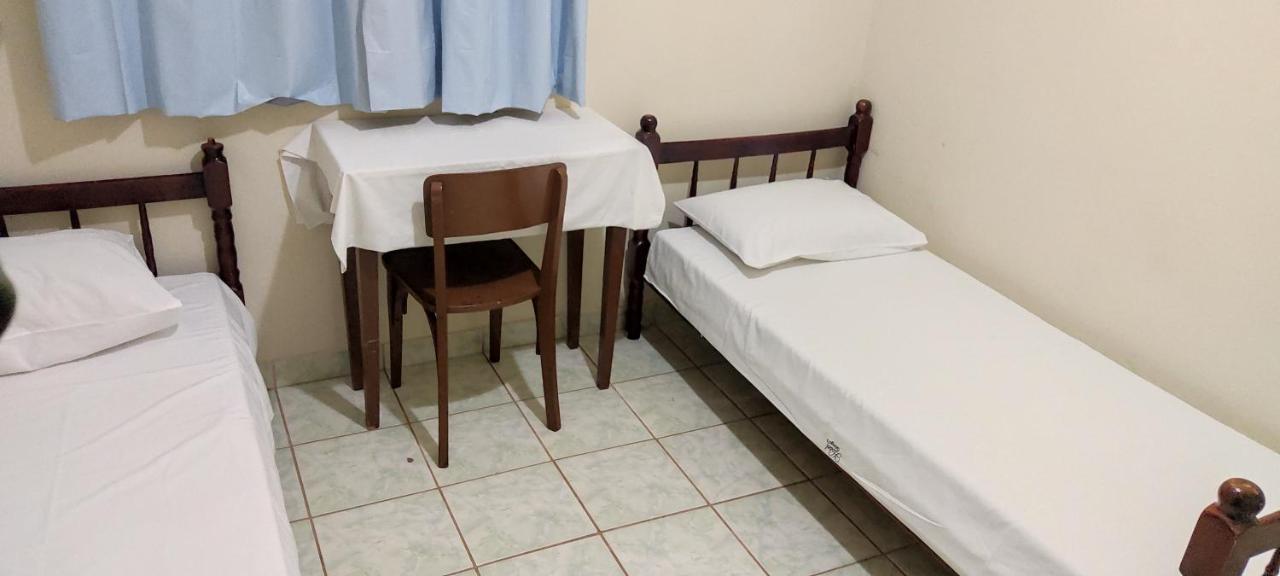 לונדרינה Hotel Gringos מראה חיצוני תמונה