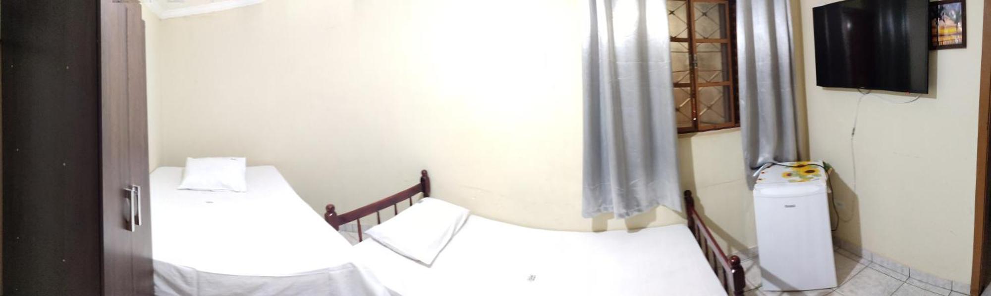 לונדרינה Hotel Gringos מראה חיצוני תמונה
