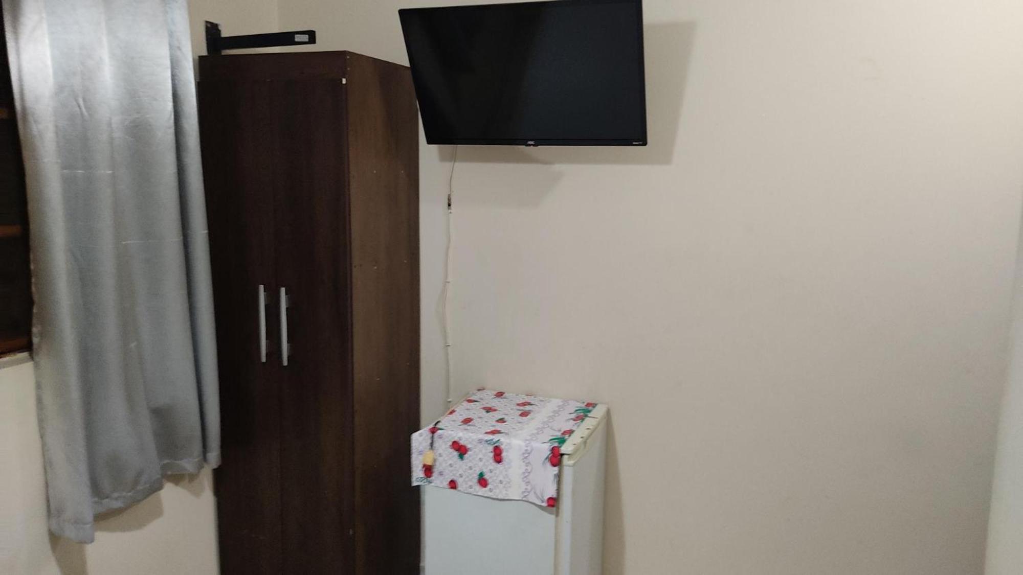 לונדרינה Hotel Gringos מראה חיצוני תמונה