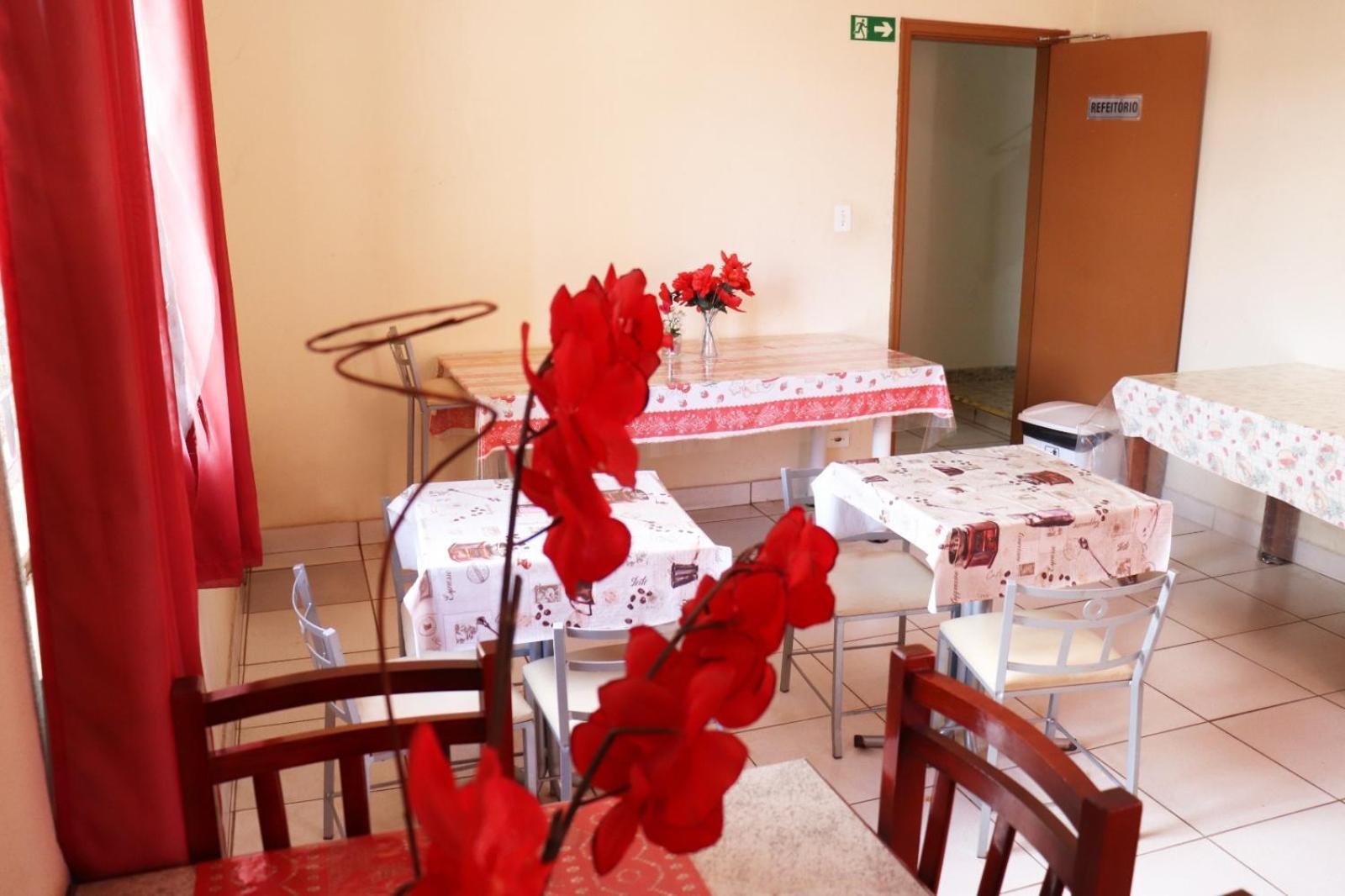 לונדרינה Hotel Gringos מראה חיצוני תמונה